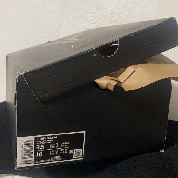 Kobe Bryant LA Lakers shoes original box SZ 8.5 main image 10
